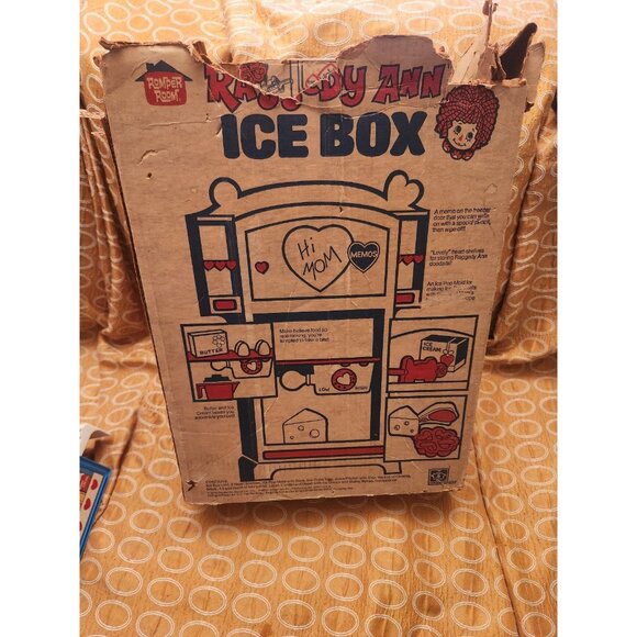 Hasbro Romper Room Raggedy Ann Kitchen Ice Box Toy - Picture 10 of 12